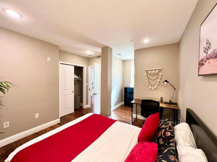 404 Rose In The City 1 Bd Living Room In Center City فيلادلفيا المظهر الخارجي الصورة